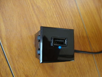 Trạm sạc mini USB phổ quát đơn cổng cho điện thoại thông minh / thiết bị cầm tay