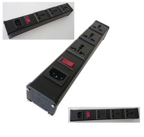 Tủ PDU Đơn vị phân phối điện với Switch / Universal 3 Outlet Power Bar