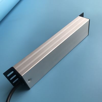 3 Ổ cắm điện của Úc với vỏ kim loại cáp USB 2M