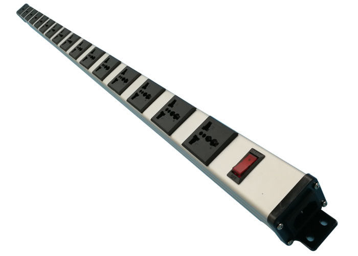 Dải năng lượng kim loại nặng 48 inch PDU 16 cách cho sử dụng máy biến áp / bộ chuyển đổi