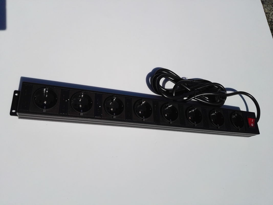 Đức Đen 8 Outlet Power Bar Với Extra Long Dây / Nhôm Nhà Ở Schuko Cắm