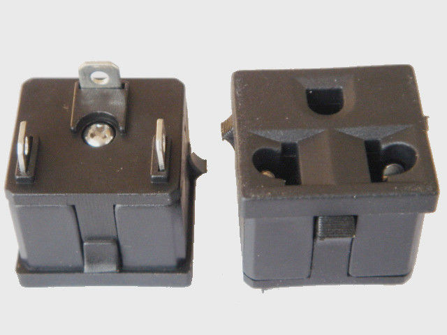 Đen Brazil Square 3 Prong Ổ Cắm Điện Ổ Cắm Điện AC Tường Đựng 250VAC 20A