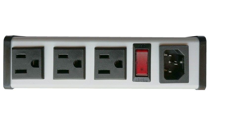 Hardwired 3 cửa hàng Power Strip Bar Ngang PDU cho dưới tủ / nhà bếp