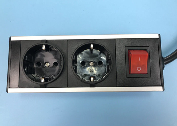 Màu đen 2 ổ cắm Châu Âu Dải nhôm Vỏ nhôm Đức Power Bar
