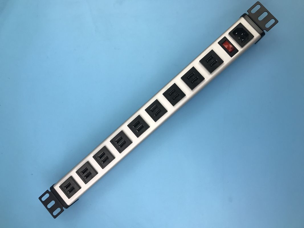 Dải nguồn USB thông minh 18 cổng kép dành cho IPad / iPhone / Điện thoại thông minh 5VDC 2.1A