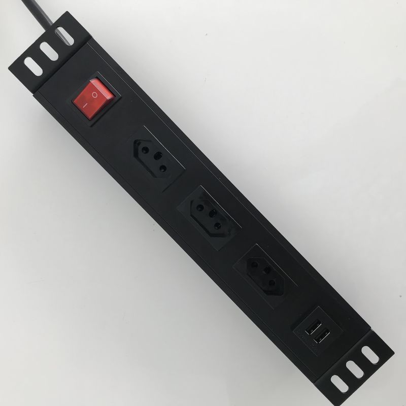 Cổng USB song công và 3 dải điện đầu ra của Thụy Sĩ với dây 2M vỏ nhôm